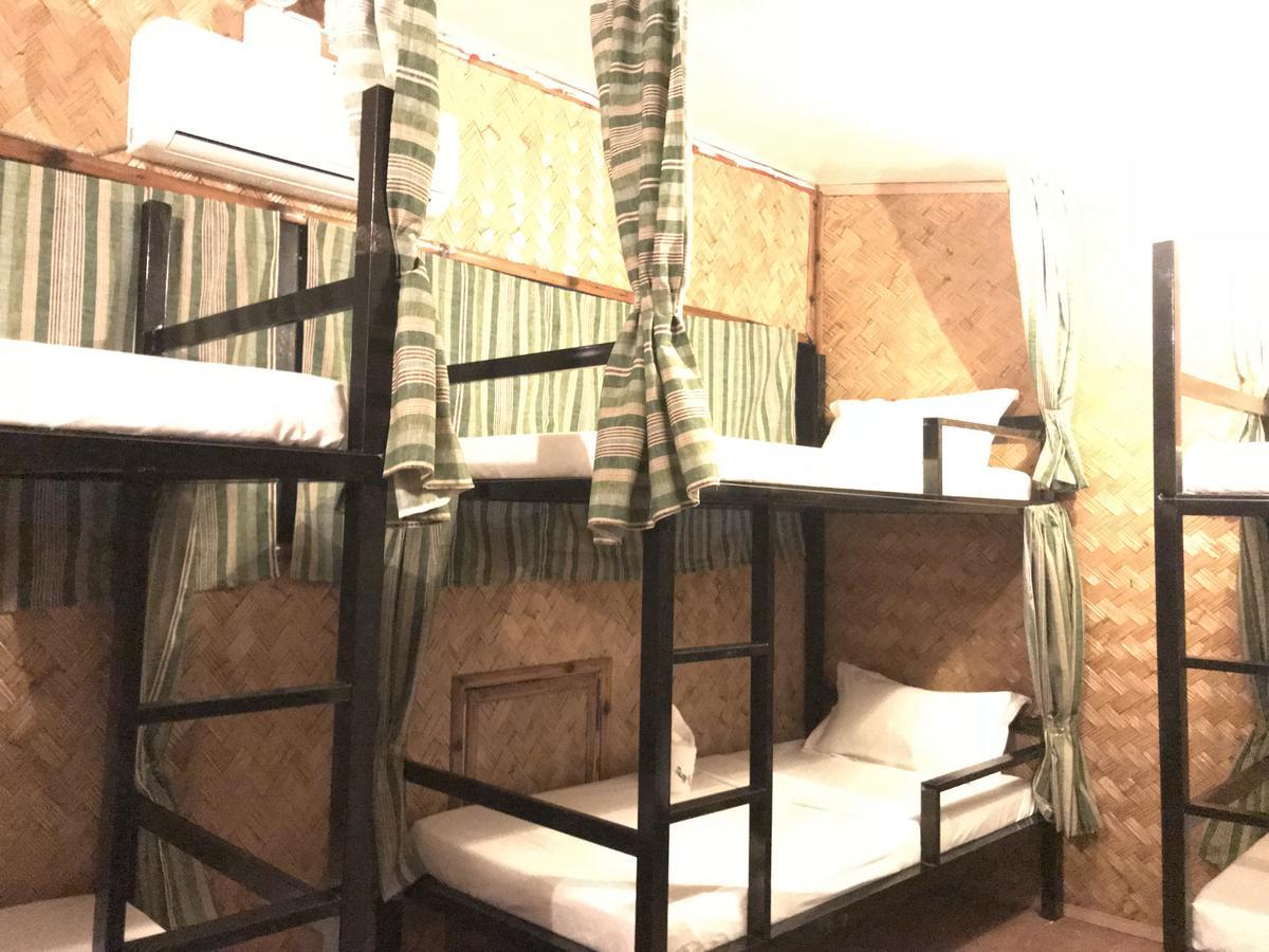 קורון Island Hostel מראה חיצוני תמונה